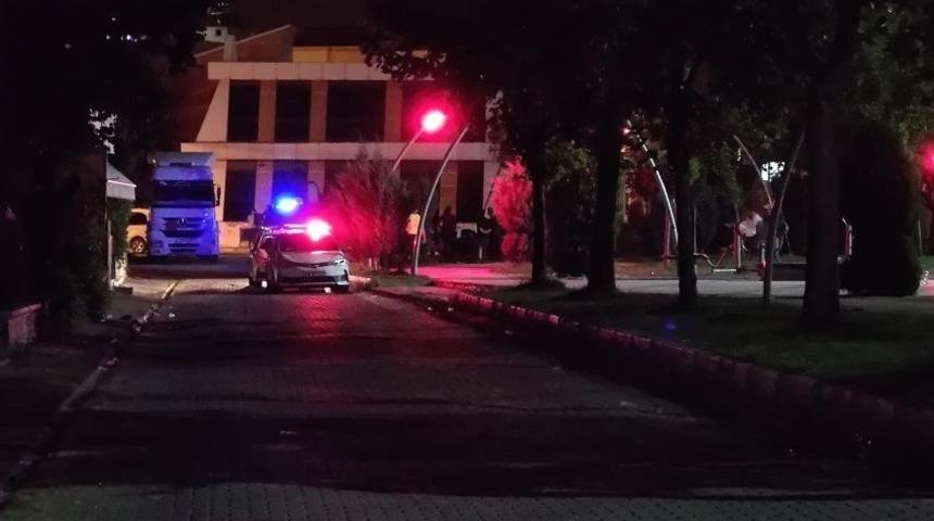 Bekçi ve gençler arasında tartışma çıktı: 2 gözaltı