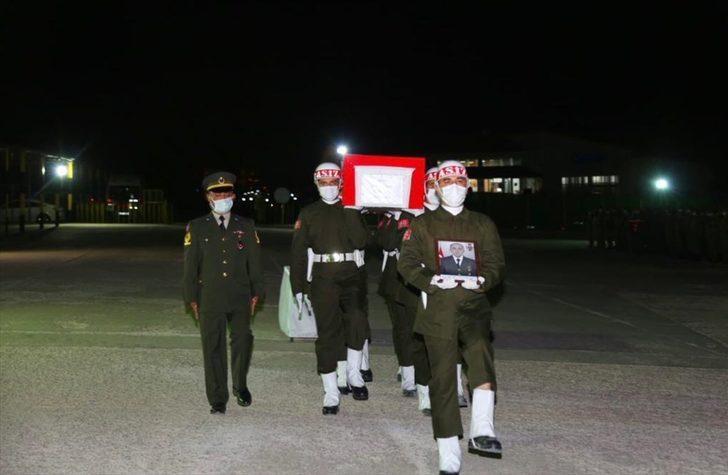 Pençe-Şimşek Harekatı bölgesinde şehit düşen askerin cenazesi, törenle memleketi Isparta'ya uğurlandı G1