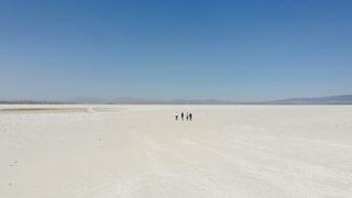 Dünyanın 2. büyük doğal sodyum kaynağı Acıgöl can çekişiyor