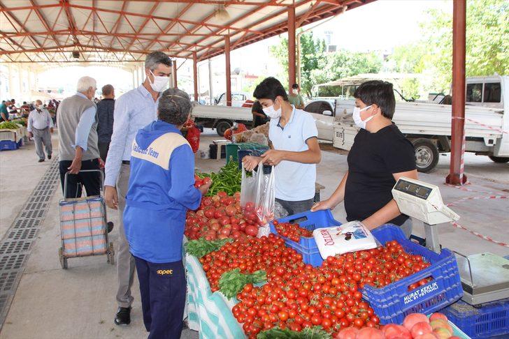 Antalya ve Muğla'da pazar yerleri Kovid-19 tedbirlerine uyularak açıldı G3