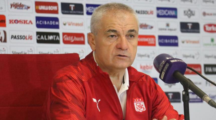  Rıza Çalımbay: Şimdi önümüzdeki yıla bakacağız