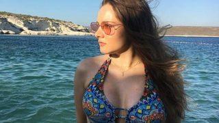 Miray Daner’in yeni tarzı hayranlarından tam puan aldı