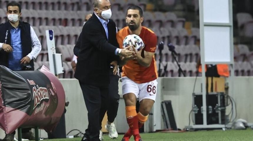 Arda Turan: Galatasaray bunlarla yıkılmaz