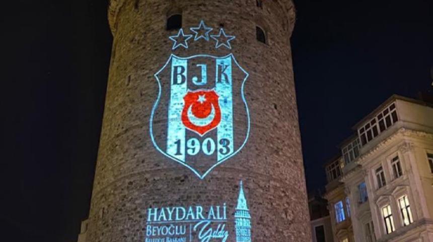 Galata Kulesi’ne Beşiktaş arması yansıtıldı
