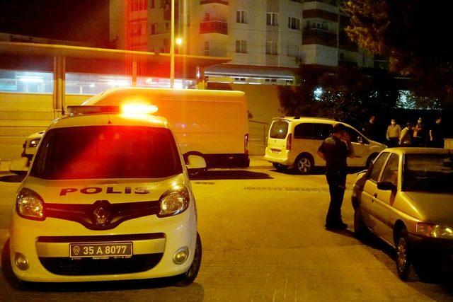 İzmir'de gece vardiyasında yere düşen temizlik görevlisi yaşamını yitirdi