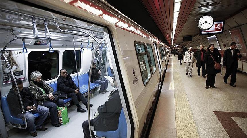 İstanbul'da metro seferlerine kademeli normalleşme düzenlemesi