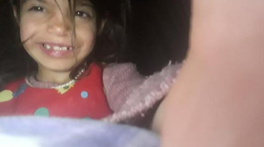 Korkunç olay! Köpeklerin saldırısına uğrayan 6 yaşındaki çocuk hayatını kaybetti