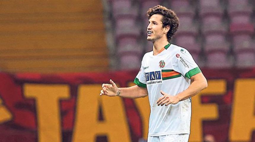 Çağdaş Atan, Salih Uçan'ın transferini açıkladı