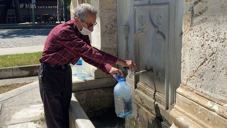 Kademeli normal hayata geçiş aşılarını olmuş 65 yaş üstü vatandaşları sevindirdi G4