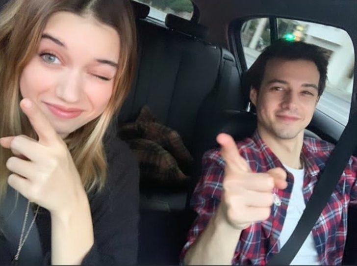 Birlikte yaşama kararı alan Afra Saraçoğlu- Mert Yazıcıoğlu çifti şehri terk ediyor! G1