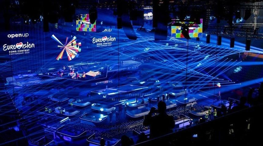 Eurovision Şarkı Yarışması'nda temsilcilerinde koronavir&uuml;s saptanan &uuml;lkeler 'banttan' yarışacak