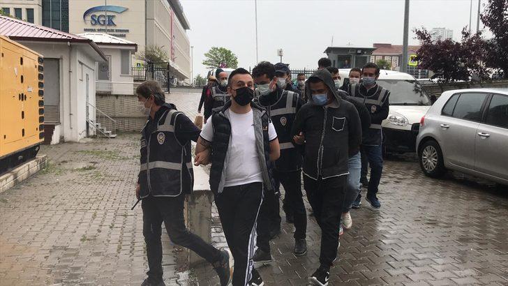 Samsun'da kafede kumar oynayan 17  kişi gözaltına alındı G2
