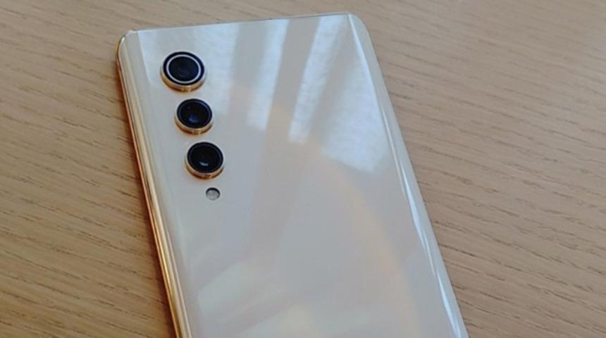 Sızıntı kaynağı paylaştı: LG piyasaya sürmediği telefonu çalışanlarına satıyor