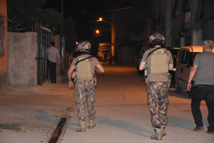 Adana’da tartışma sırasında pompalı tüfekle ateş açılması sonucu sokakta oynayan 5 yaşındaki çocuk yaralandı G4