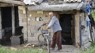 Eşi yüzünden insanlara küstü! Barakada tek başına yaşıyor