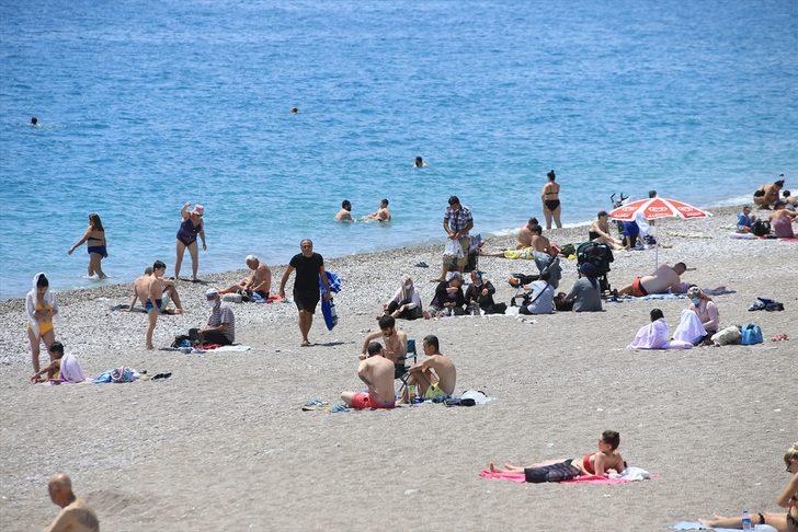 Turizm merkezleri Antalya ve Muğla'nın sahillerinde hareketlilik yaşanıyor G3