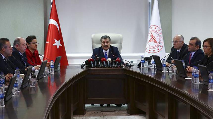 Bakan Koca duyurdu! Prof. Dr. Uğur Şahin, Bilim Kurulu toplantısına katılacak