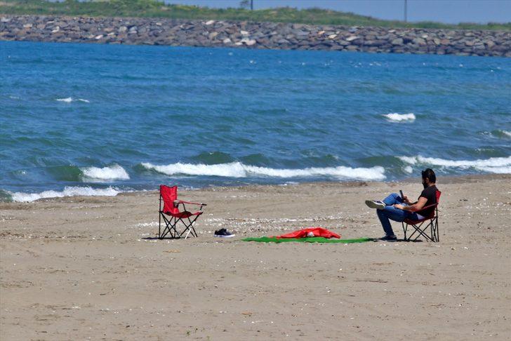 Samsun'da tam kapanma yasaklarının kalkmasıyla sahilde yoğunluk oluştu G2