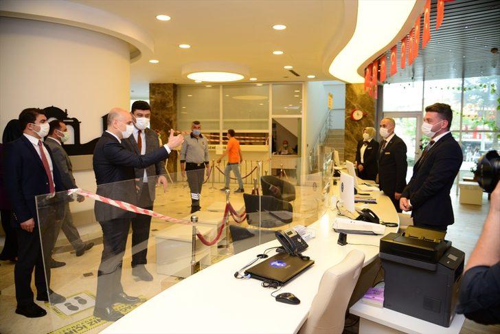 Ulaştırma ve Altyapı Bakanı Karaismailoğlu'ndan, Kahramankazan Belediyesine ziyaret G3