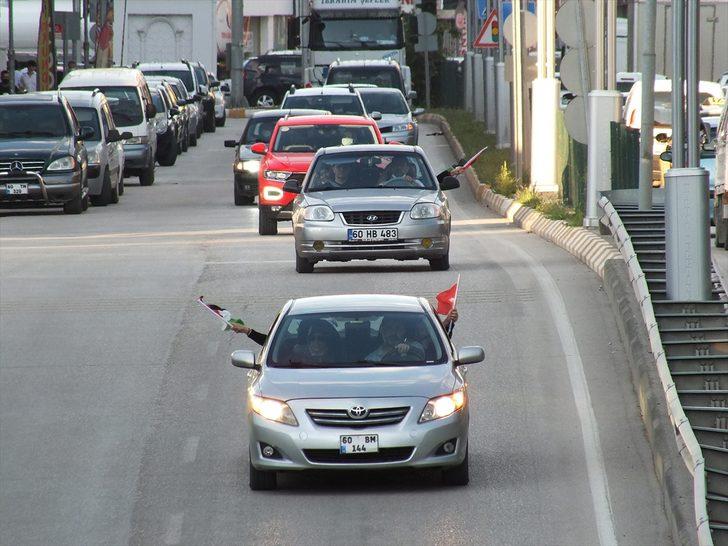 Tokat'ta İsrail'in Filistinlilere saldırıları konvoy oluşturularak protesto edildi G3