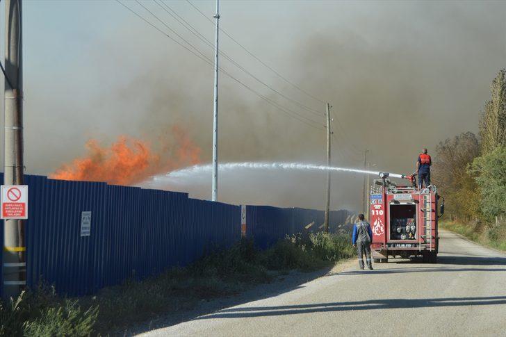 GÜNCELLEME- Afyonkarahisar'da biyokütle enerji santralinde yangın çıktı G4