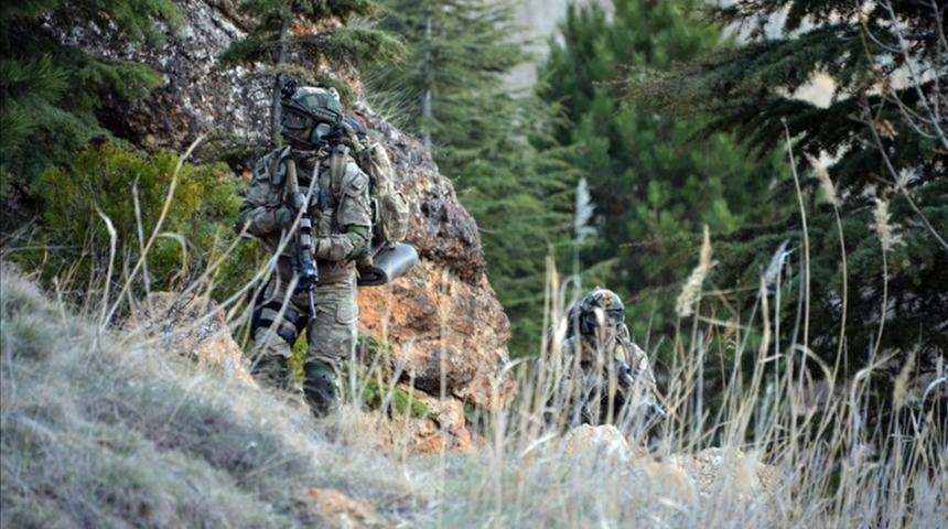 Son dakika! İçişleri Bakanlığı duyurdu: 2 terörist daha etkisiz hale getirildi
