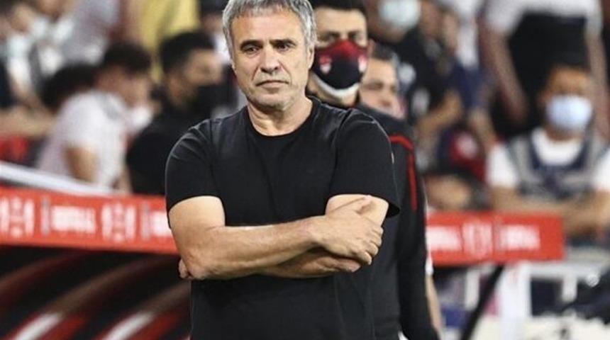 Ersun Yanal: Savunma, korkaklık değildir