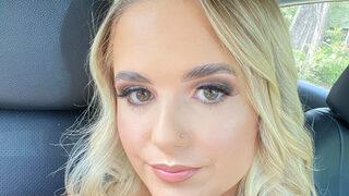 İngiliz hemşire AstraZeneca aşısı olduktan sonra dehşeti yaşadı: Korkunçtu