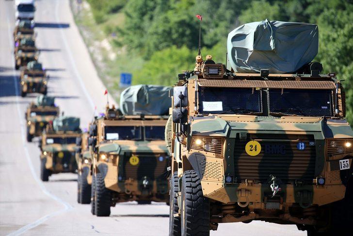 NATO Steadfast Defender 2021 Tatbikatı'na katılmak üzere yola çıkan Mehmetçik, Hamzabeyli Sınır Kapısı'ndan Bulgaristan'a geçiş yaptı G1