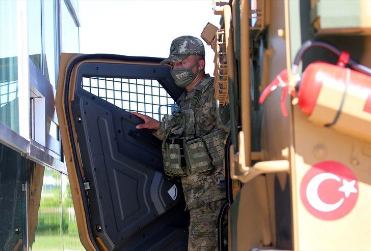 NATO Steadfast Defender 2021 Tatbikatı'na katılmak üzere yola çıkan Mehmetçik, Hamzabeyli Sınır Kapısı'ndan Bulgaristan'a geçiş yaptı G4