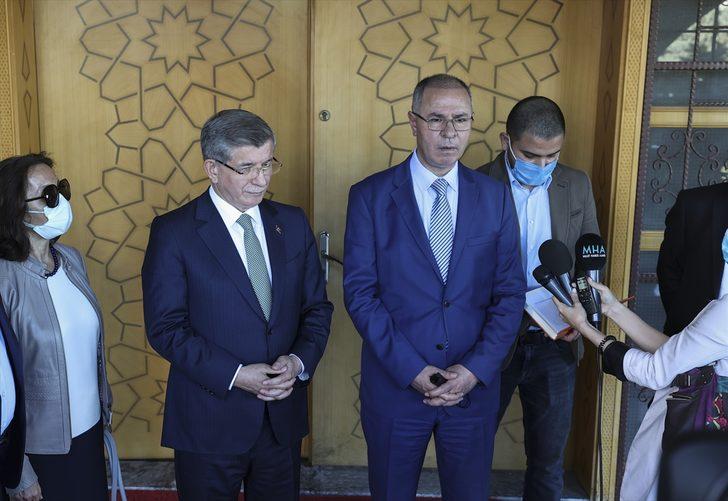 Gelecek Partisi Genel Başkanı Davutoğlu, Filistin'in Ankara Büyükelçisi Mustafa'yı ziyaret etti: G1