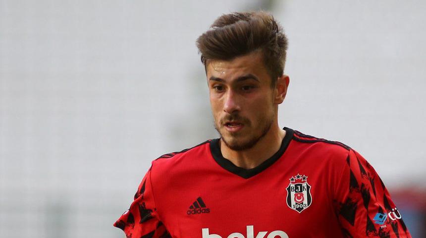 Dorukhan Toköz'ün sahne seçimi Sezen Aksu'nun şarkısı 'Gidiyorum'