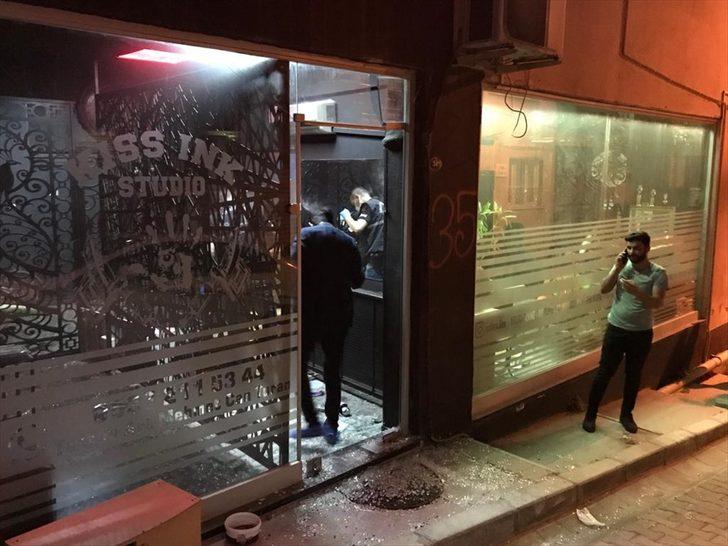 İzmir'deki silahlı kavgada 4 kişi yaralandı G2