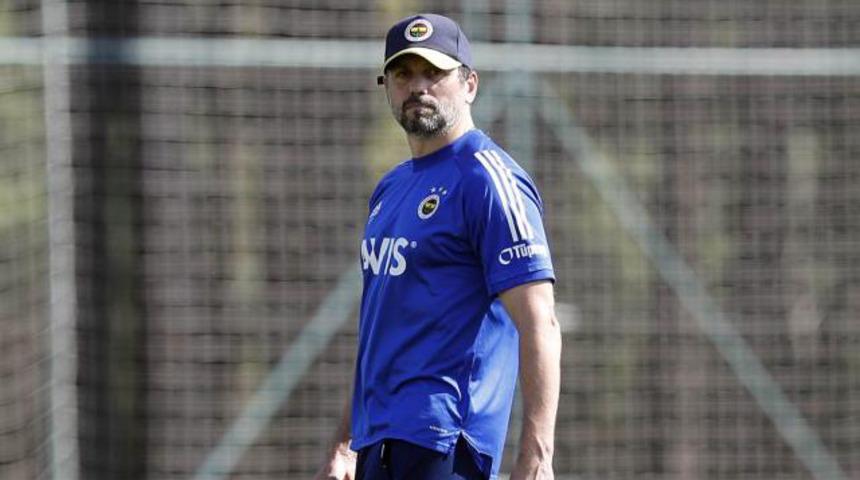 Teknik direkt&ouml;r Erol Bulut, Gaziantep FK ile g&ouml;r&uuml;şt&uuml;