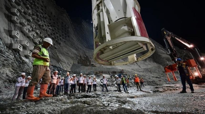 Yusufeli Barajında son beton döküldü: Türkiye'nin en büyüğü olacak!