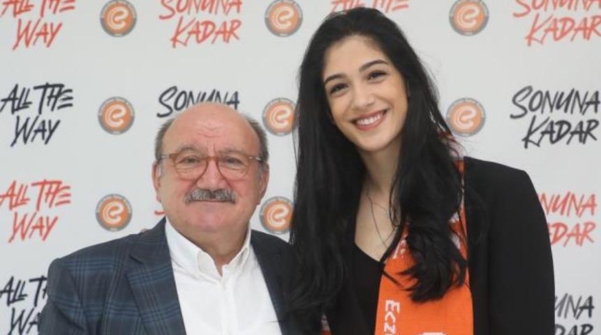 Eczacıbaşı VitrA, Yasemin Güveli ile sözleşme yeniledi