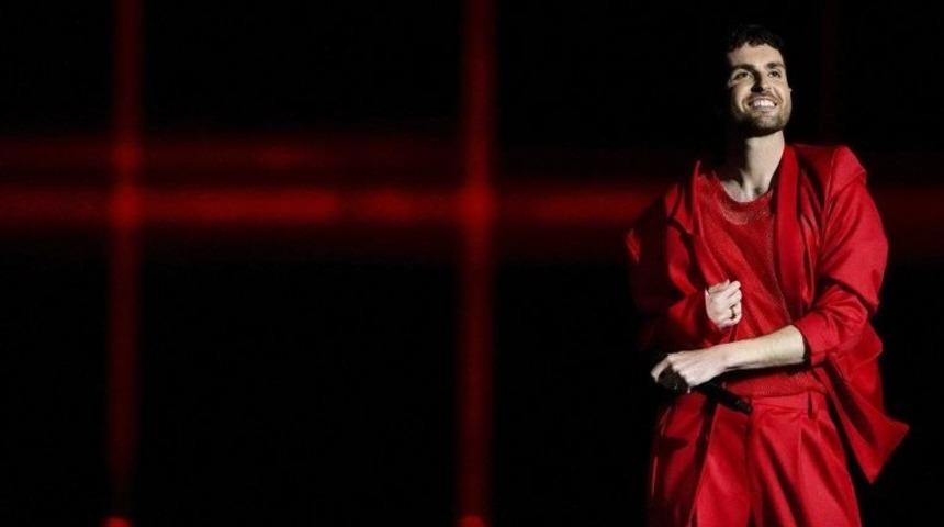 Eurovision Şarkı Yarışması: Koronavir&uuml;s testi pozitif &ccedil;ıkan yarışmanın son galibi Duncan Laurence finalde sahneye &ccedil;ıkamayacak