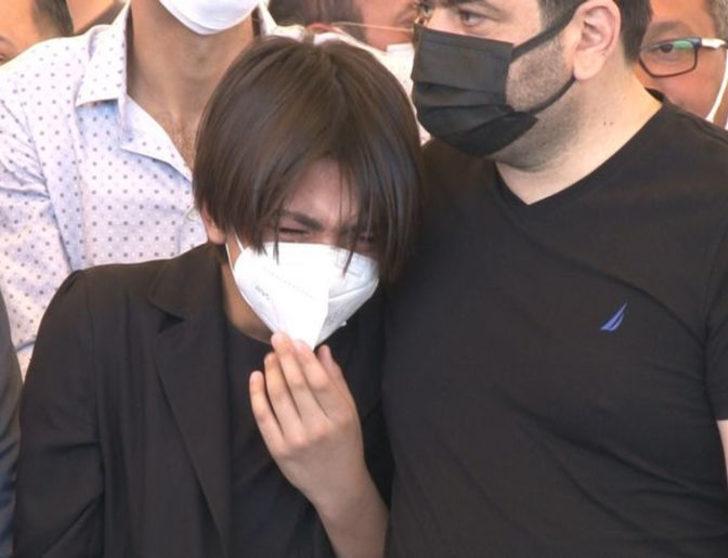 Çekirge şarkısı ile ün salan Oğuz Yılmaz son yolcuğuna uğurlandı! G3