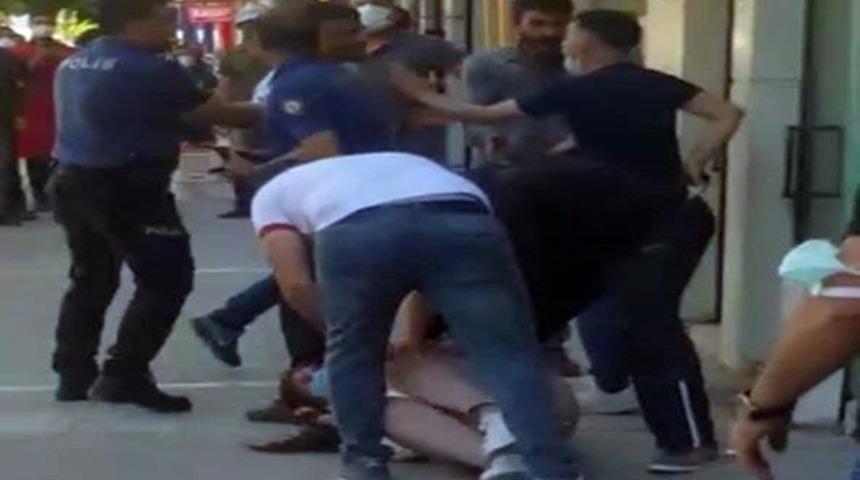 Tunceli'de 'canlı bomba' krizi! 2 jandarma personeli açığa alındı