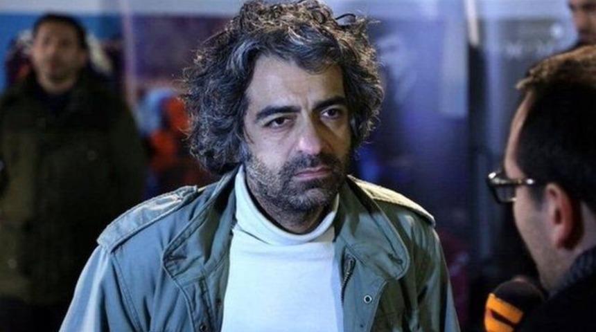 İranlı y&ouml;netmen Babak Khorramdin'i &ouml;ld&uuml;rmekle su&ccedil;lanan anne-baba, kızları ve damatlarının da cinayetini itiraf etti