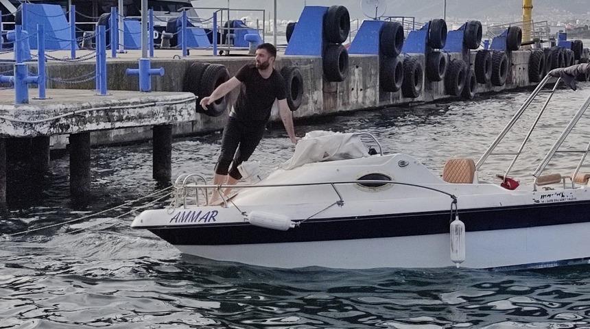 Satacakları yatta son kez yaptıkları kutlama olaylı bitti