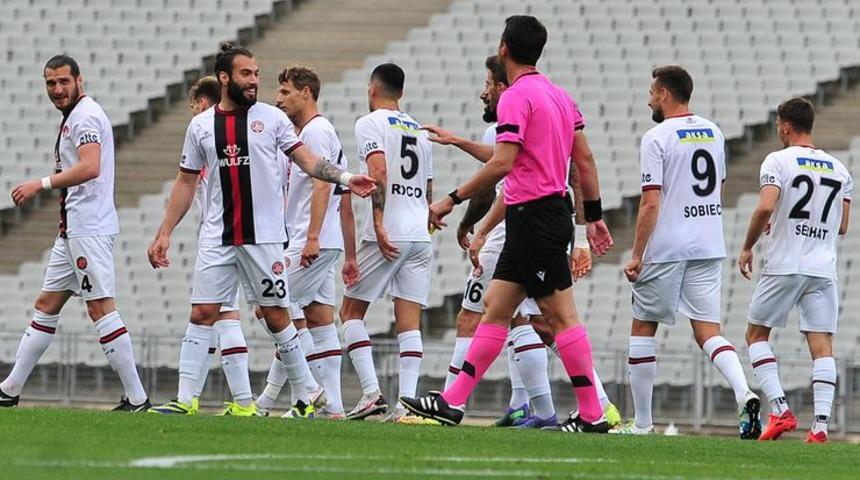 Karagümrük'te açıklama: Roco'yu Napoli istiyor