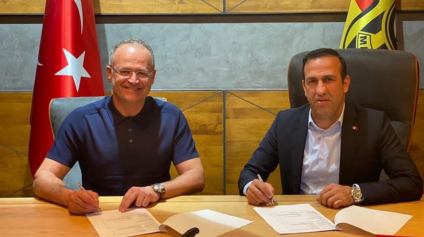 Yeni Malatyaspor, teknik direkt&ouml;r İrfan Buz ile 1 yıllık s&ouml;zleşme yeniledi