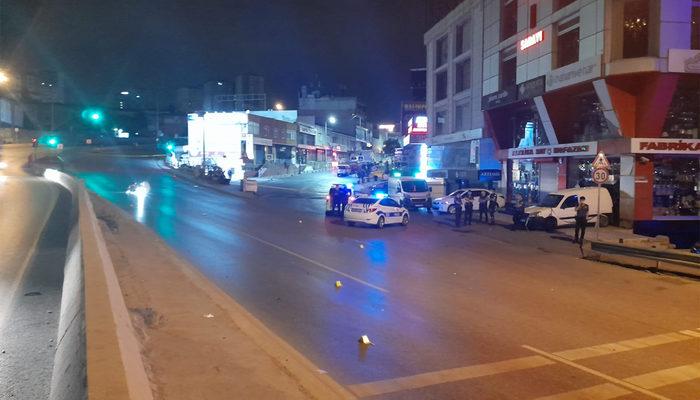 Denetimden kaçan sürücü, otomobiliyle dehşet saçtı: 1'i ağır 2 bekçi yaralı