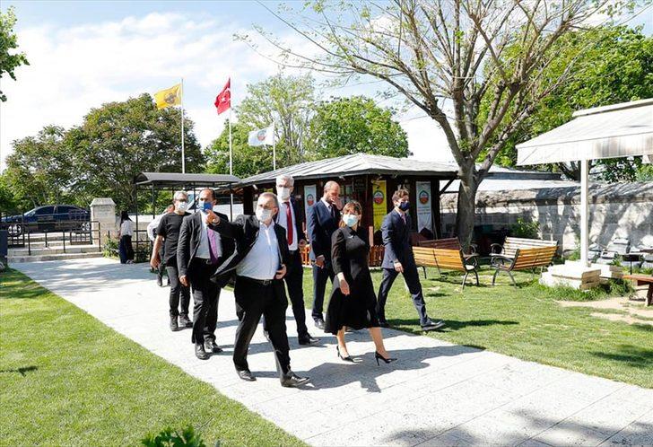 Kuzey Makedonya Eğitim ve Bilim Bakanı Mila Carovska, Edirne'de ziyaretlerde bulundu G1