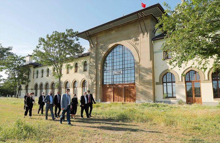 Kuzey Makedonya Eğitim ve Bilim Bakanı Mila Carovska, Edirne'de ziyaretlerde bulundu G2