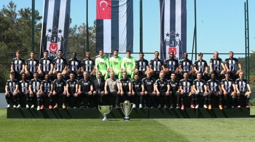 Beşiktaş'tan şampiyonluk posteri