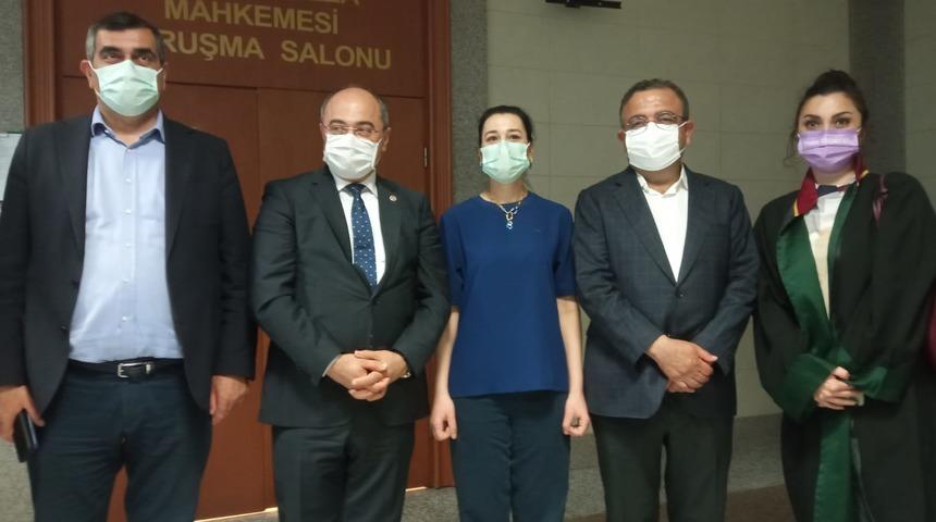 Gazeteci Melis Alphan beraat etti