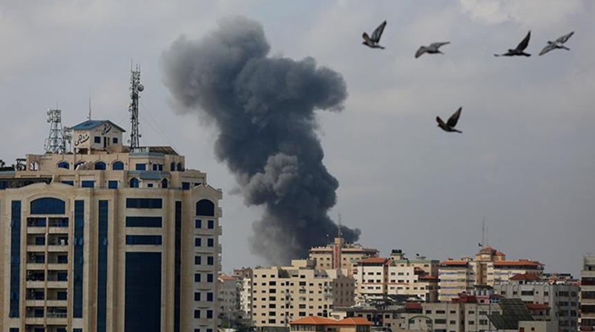 Filistin Devlet Başkanı Abbas ile ABD Dışişleri Bakanı Blinken Filistin-İsrail ateşkesini görüştü