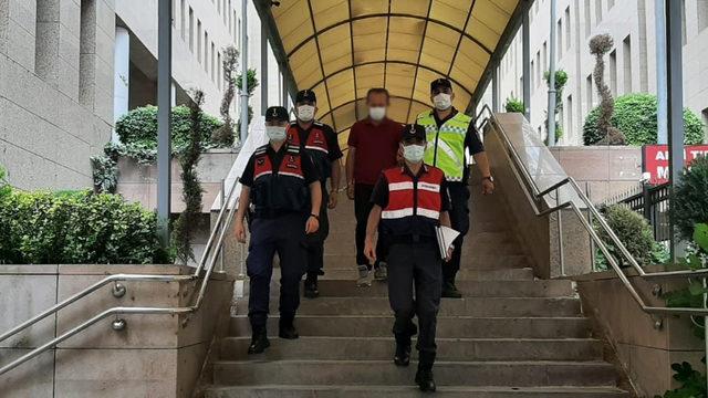 10 yıldır aranıyordu! Cinayet zanlısı, ikiz kardeşinin kimliğiyle saklanıyormuş